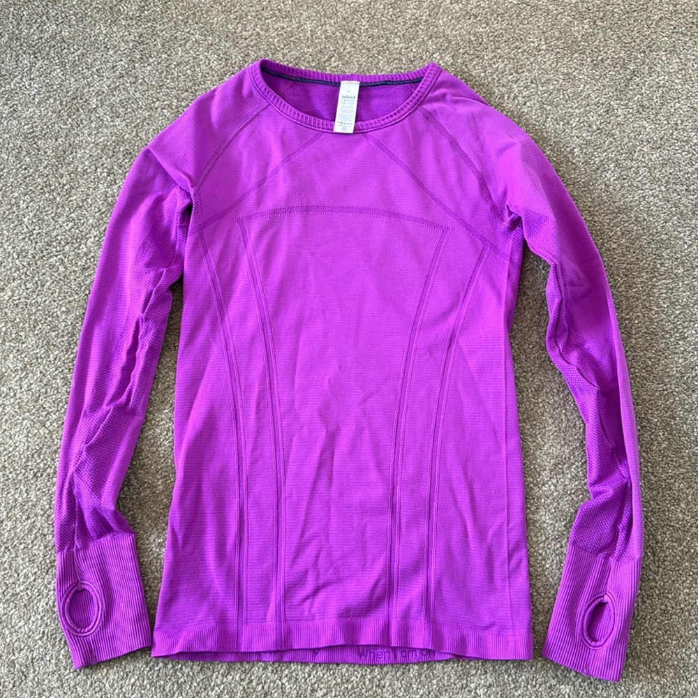 IVIVVA Lululemon girls violet long sleeve shirt size 12